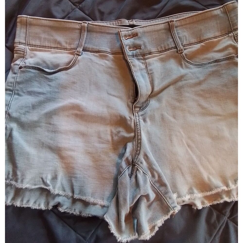 Apt. 9 - Women's Cut Off Shorts, 16 Short, Comfort Waist Band, Washed Out - Picture 1 of 4